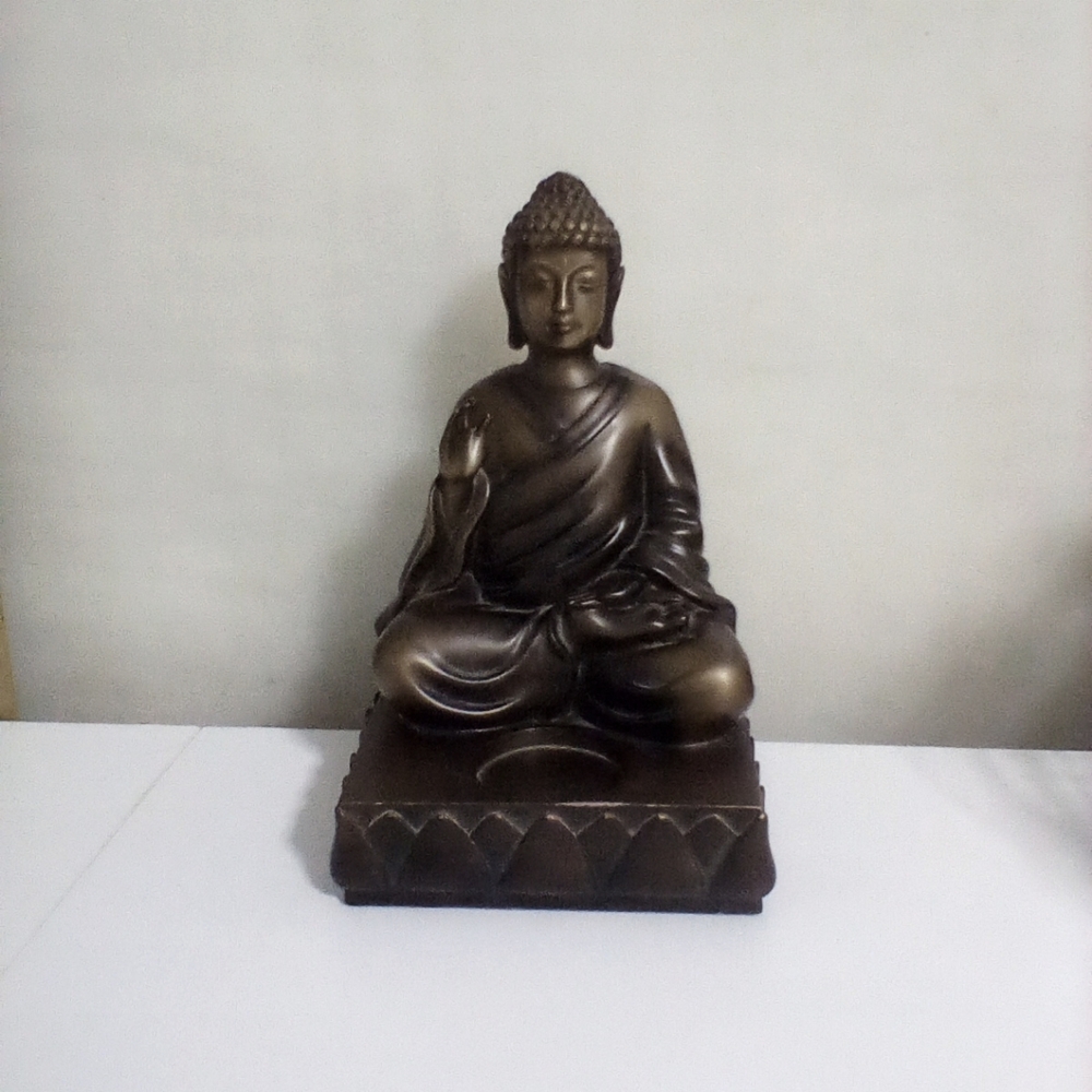 BUDDA tea light candle holder